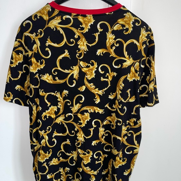 Versace shirt - Picture 2 of 4